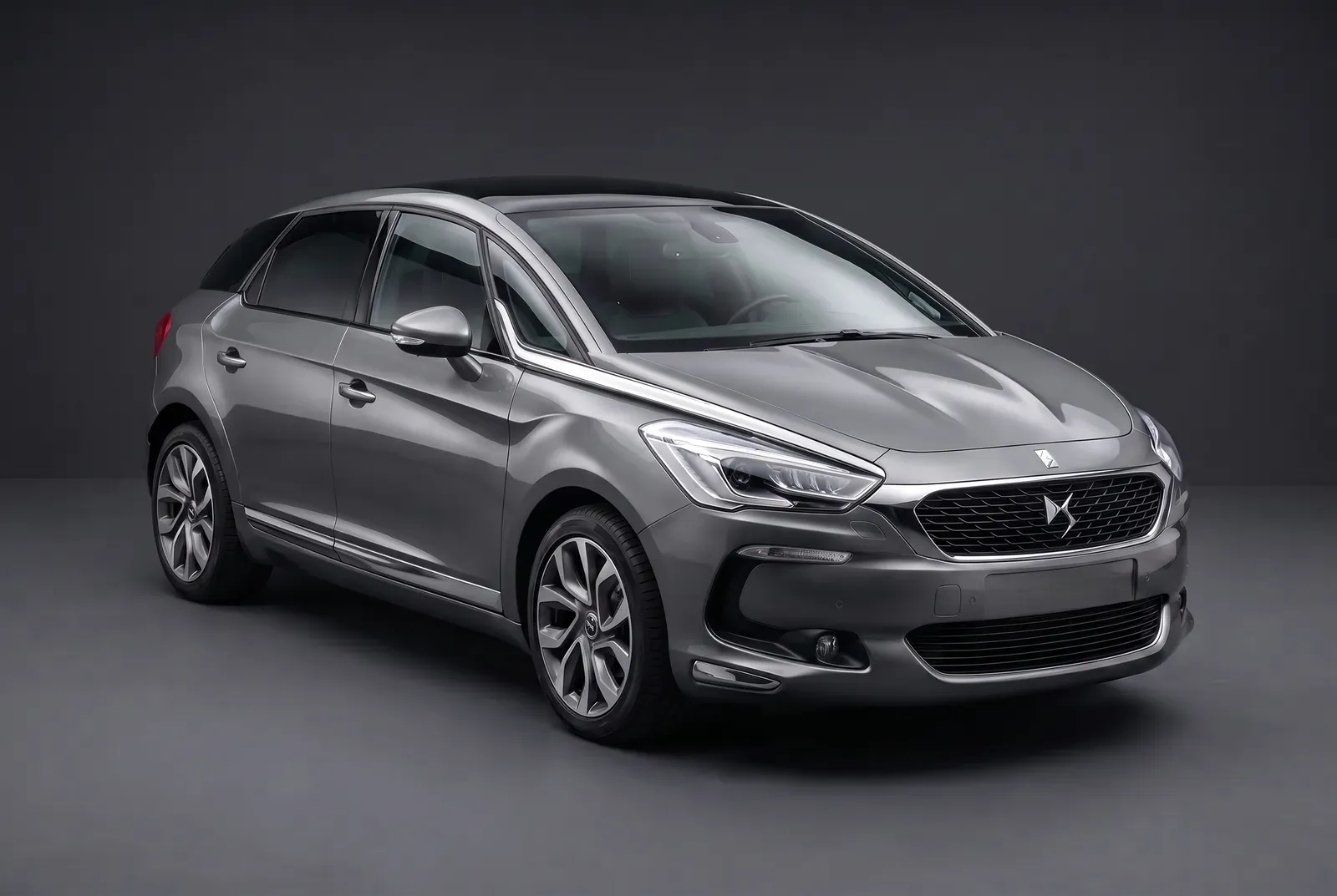 DS DS 5